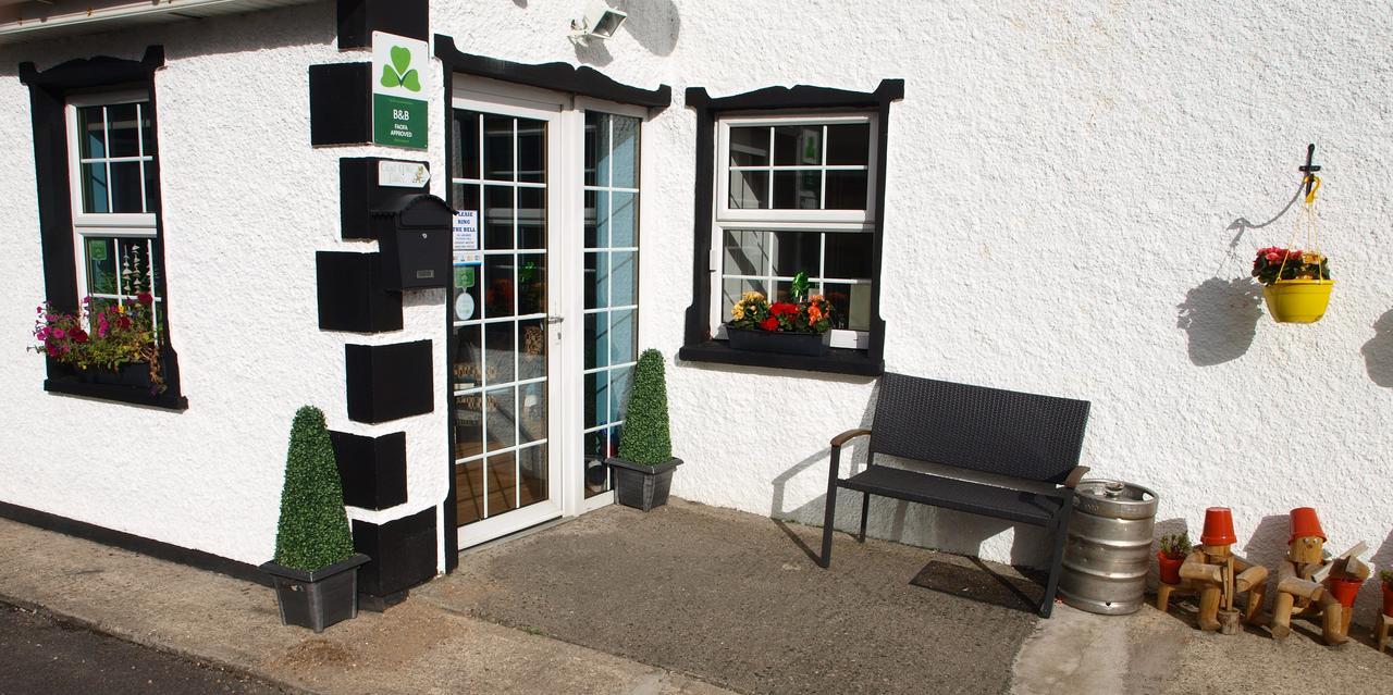 The River House Dungloe Luaran gambar