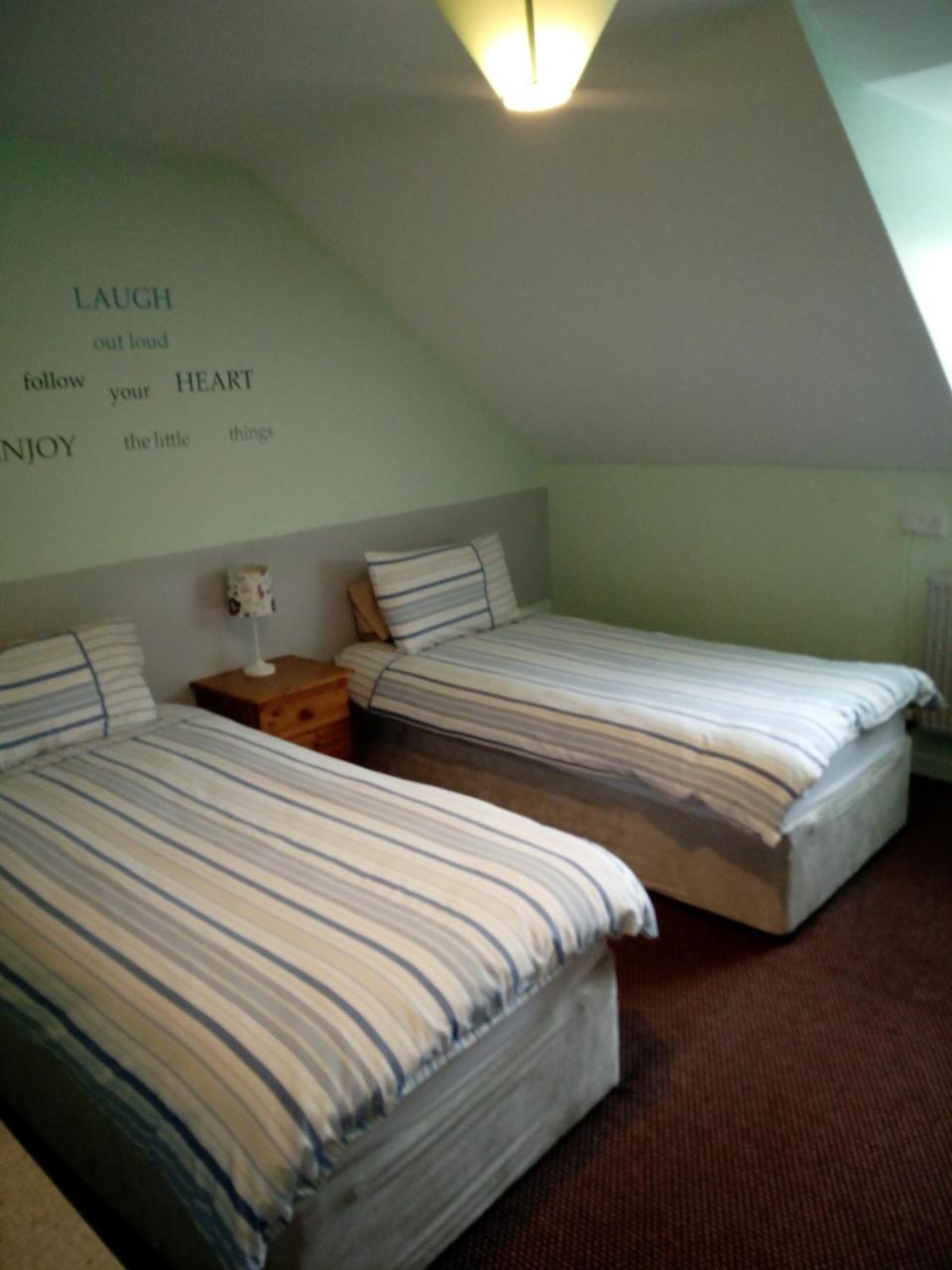 The River House Dungloe Luaran gambar